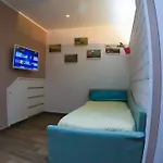 Blumon House *