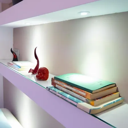 Blumon House *