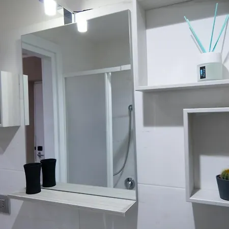 Blumon House Apartament Neapol