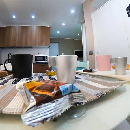 Blumon House * Neapel