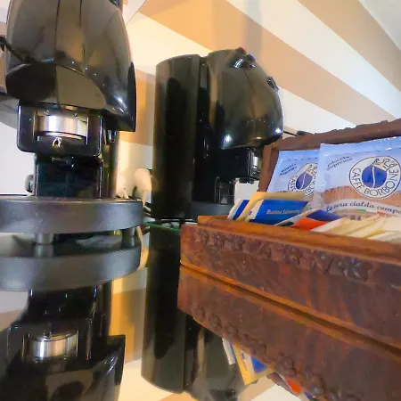 Blumon House * Neapel