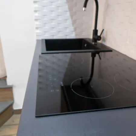 Blumon House Apartment