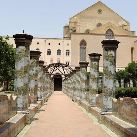 Blumon House Apartment